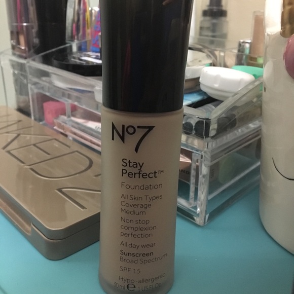 No. 7 Other - No. 7 stay perfect foundation